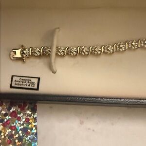 18 kt ( 925 Italy gold ) / Elegant Silver Tennis Bracelet with dragonfly